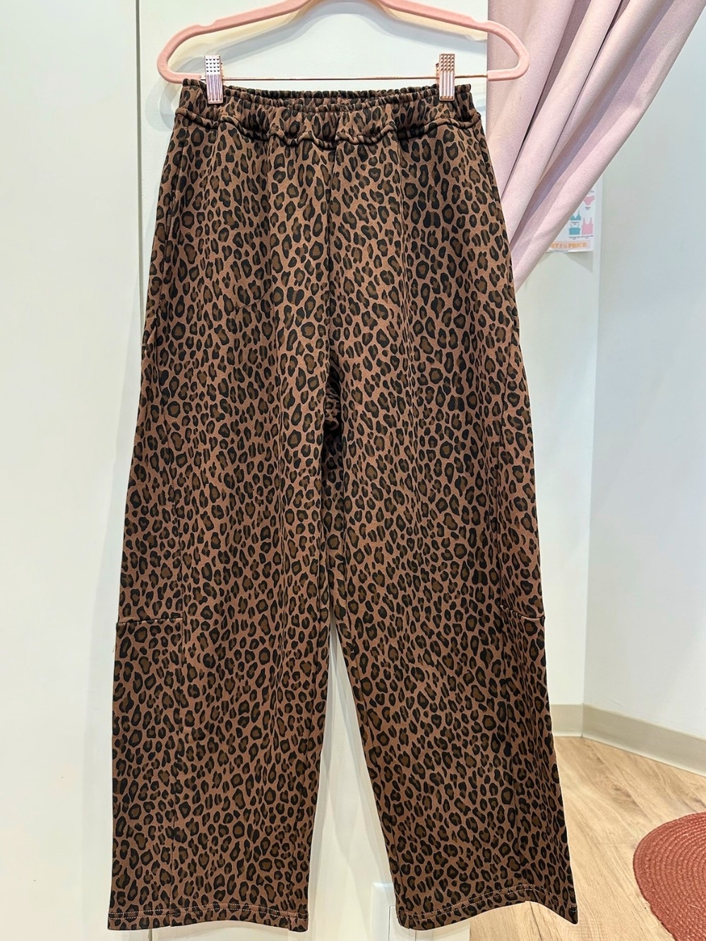 Brunette the Label Leopard Barrel Jogger - Leopard Print Nwt